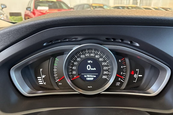 Volvo V40 16 of 20