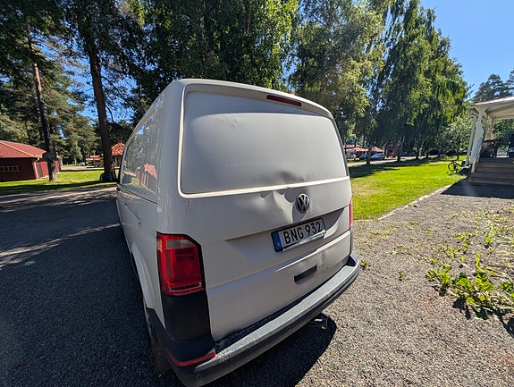 Volkswagen Transporter 5 of 5