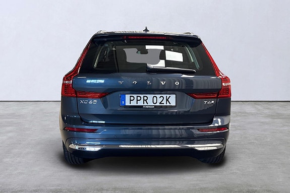 Volvo XC60 4 of 5