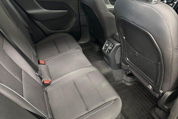 Volvo C40 14 of 24
