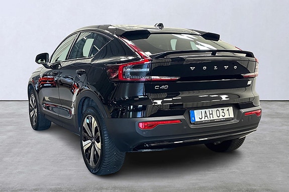 Volvo C40 3 of 24
