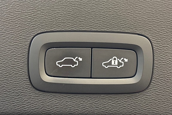 Volvo C40 18 of 24