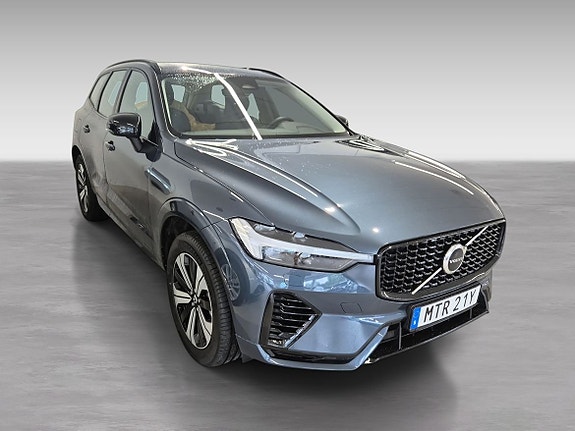 Volvo XC60 3 of 5