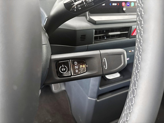Kia PV5 12 of 15