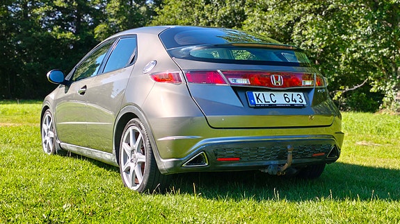 Honda Civic 4 of 5