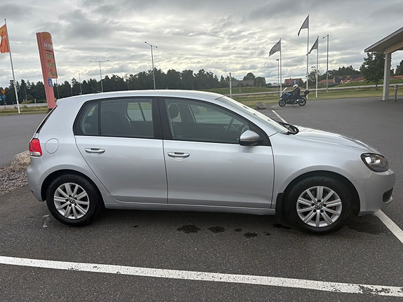 Volkswagen Golf VI 3 of 5