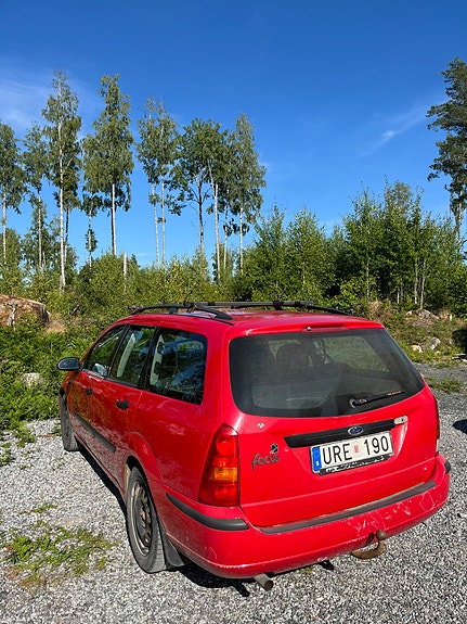 Ford Focus 2 of 2