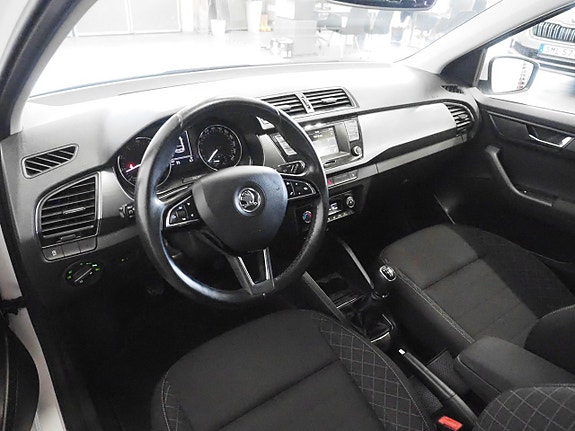 Skoda Fabia 12 of 22