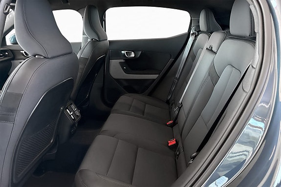 Polestar 2 12 of 23