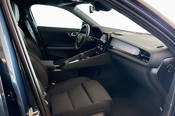 Polestar 2 14 of 23