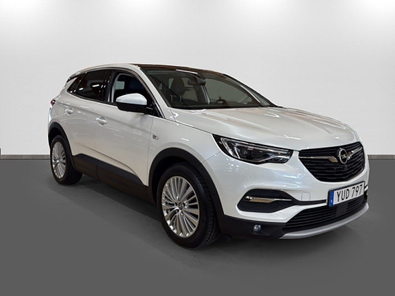 Opel Grandland X 3 of 5