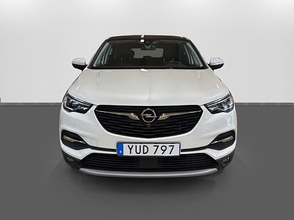 Opel Grandland X 2 of 5
