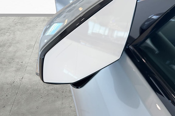Polestar 4 21 of 30