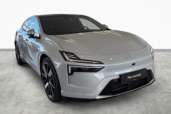 Polestar 4 10 of 30