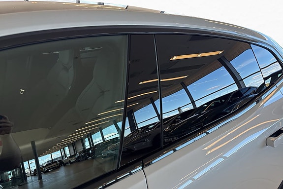 Polestar 4 20 of 30