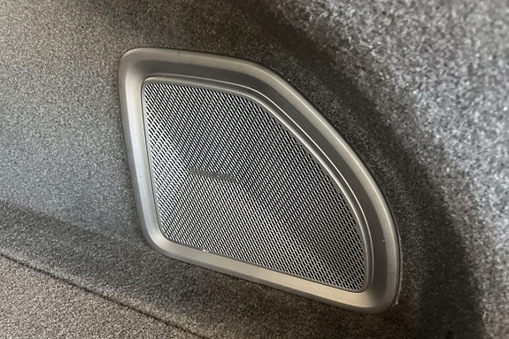 Polestar 4 17 of 30