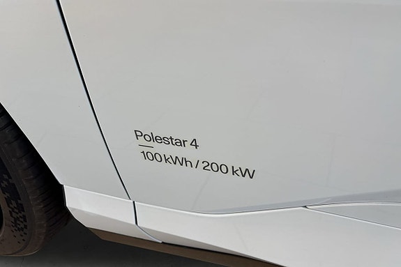 Polestar 4 22 of 30
