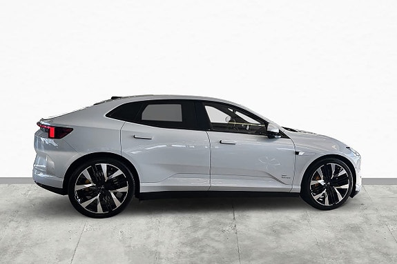 Polestar 4 4 of 30