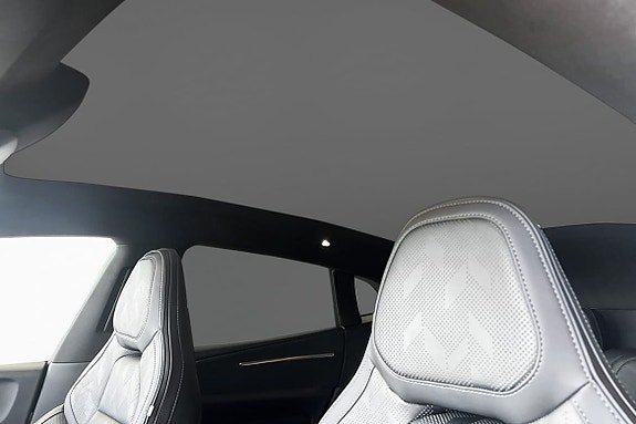 Polestar 4 26 of 30
