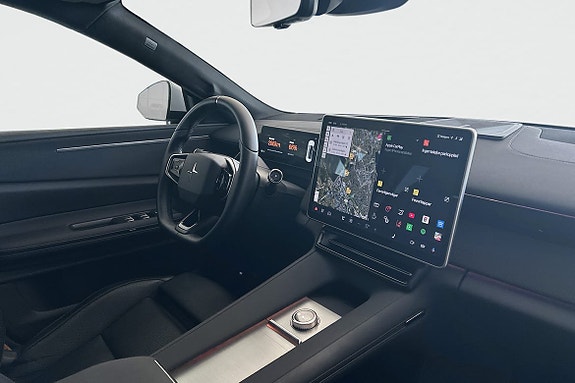 Polestar 4 13 of 30