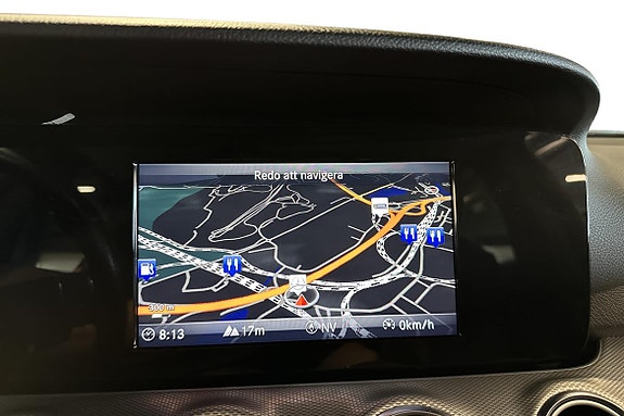 Mercedes-Benz E220 19 of 26