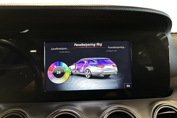 Mercedes-Benz E220 24 of 26