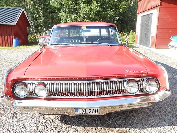 Mercury Montclair 5 of 5