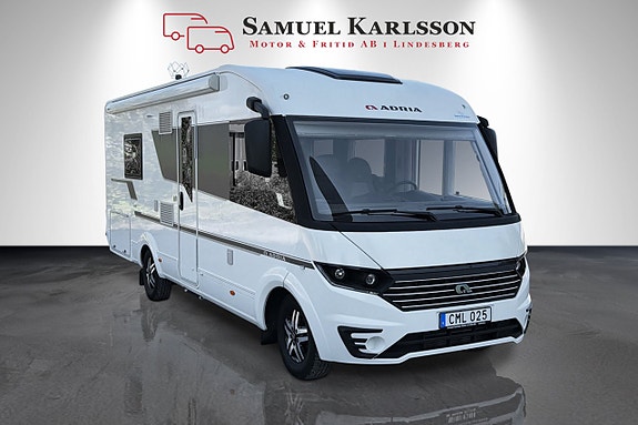 Adria Sonic I 700 SLT Automat | ALDE | Långbäddar | Taksäng | AC | Backkamera | Ugn