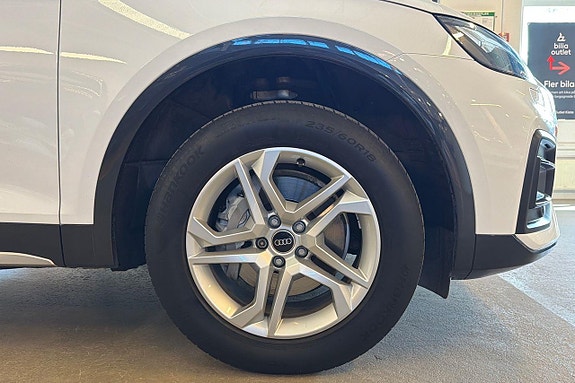 Audi Q5 4 of 5
