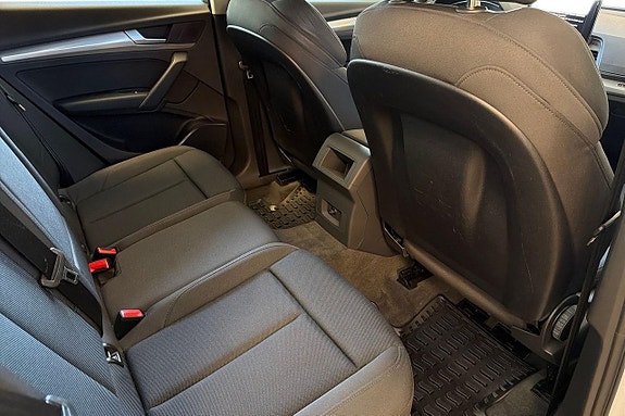 Audi Q5 12 of 25