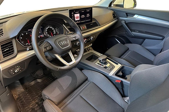 Audi Q5 9 of 25