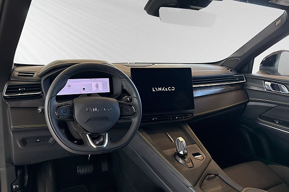 Lynk & Co 01 8 of 18