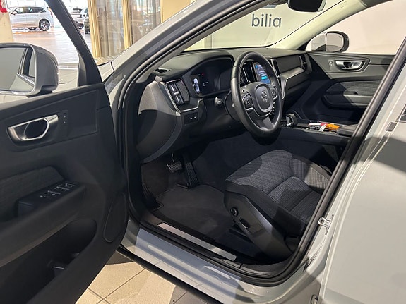 Volvo XC60 5 of 5