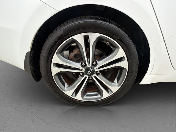 Kia Ceed 29 of 30