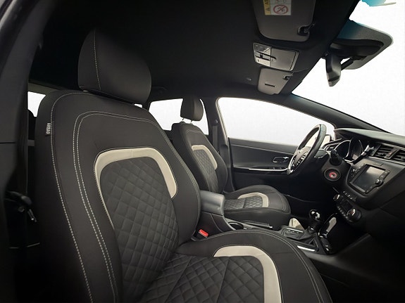Kia Ceed 25 of 30