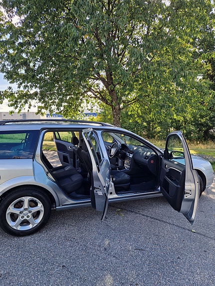 Ford Mondeo 9 of 14