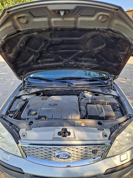 Ford Mondeo 14 of 14