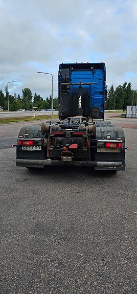 Rubrik: FH540 hk 8x4 Joab Lvx 24 ton 4 of 7