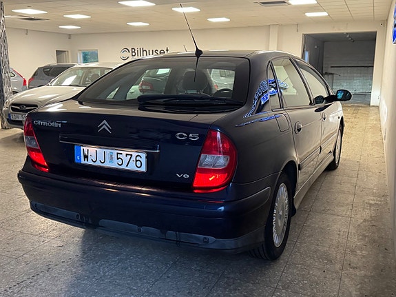 Citroen C5 4 of 5