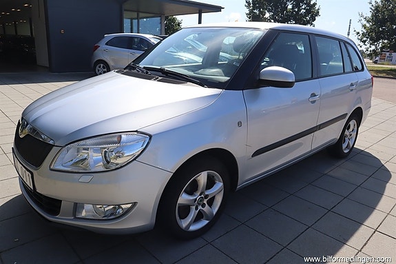 Skoda Fabia 2 of 5