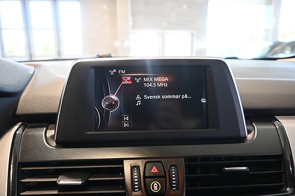 BMW 218d 18 of 23