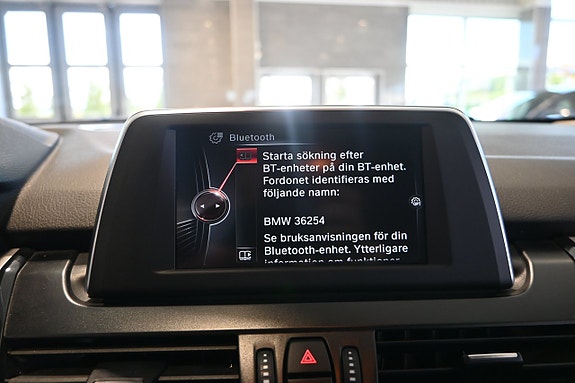 BMW 218d 19 of 23