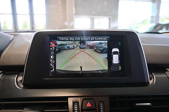 BMW 218d 20 of 23