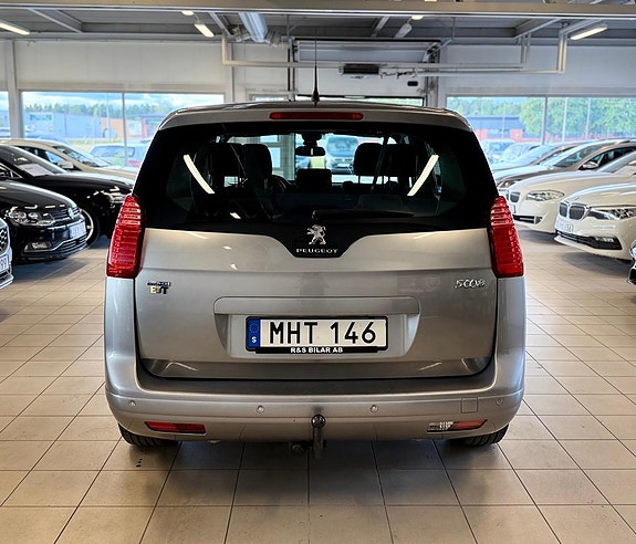 Peugeot 5008 5 of 5
