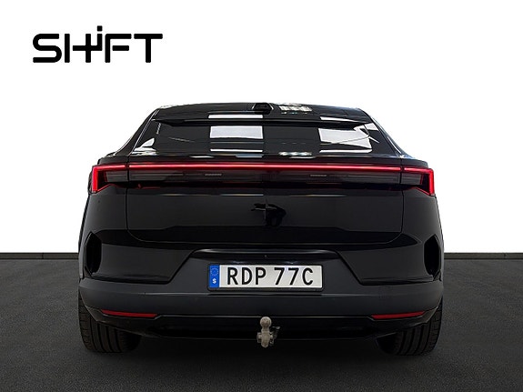 Polestar 4 6 of 28