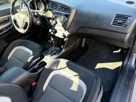 Kia Ceed 8 of 20