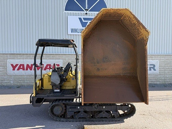 Yanmar C30R-3TV / 2,5 tons dumper med vridbart flak 6 of 11