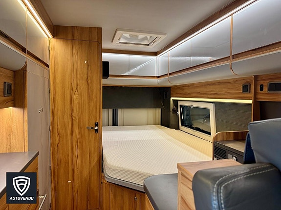 Affinity 295 One by Kabe Camper Van 11 of 27