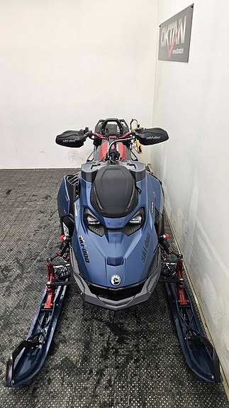 Ski-Doo Summit EXP 850 E-TEC T