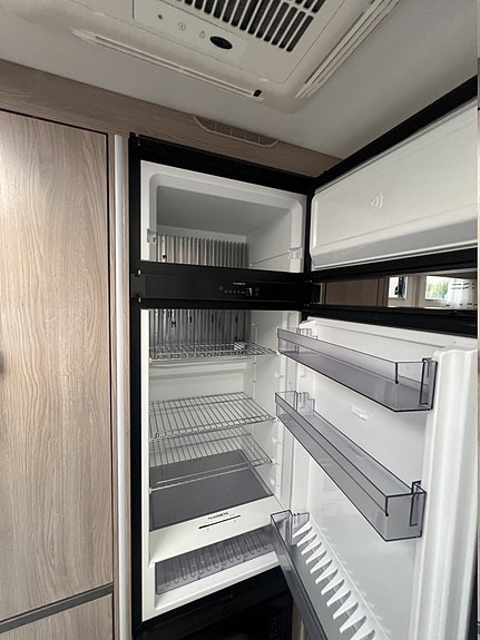 Kabe Imperial 740 TDL KS E8 Förmedling 9 of 13